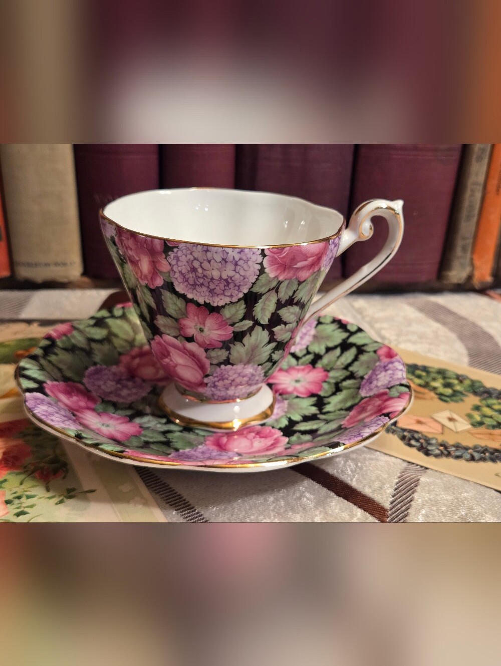 Vintage Royal Standard Floral Chintz Teacup Saucer Set